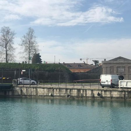 Sebino 11 Lägenhet Peschiera del Garda Exteriör bild