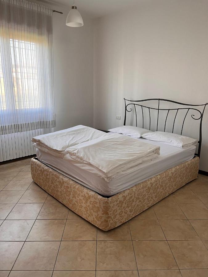 Sebino 11 Lägenhet Peschiera del Garda Exteriör bild