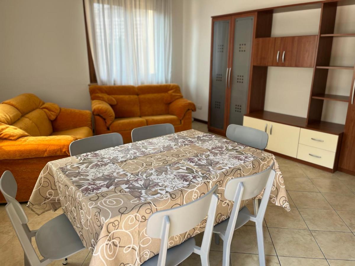 Sebino 11 Lägenhet Peschiera del Garda Exteriör bild