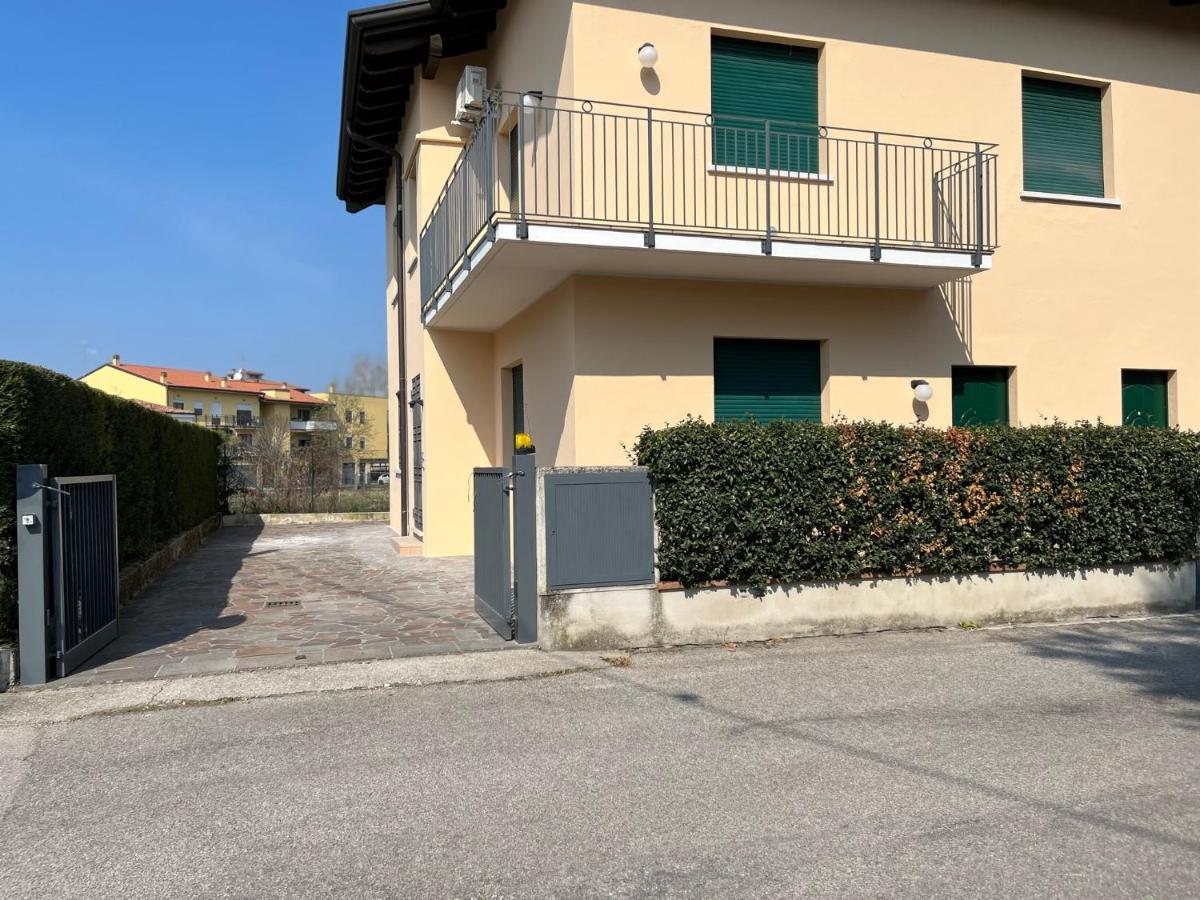 Sebino 11 Lägenhet Peschiera del Garda Exteriör bild