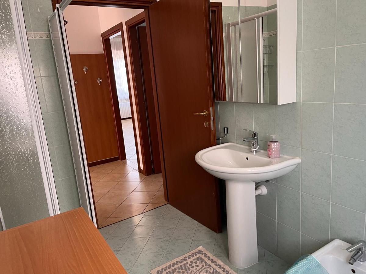 Sebino 11 Lägenhet Peschiera del Garda Exteriör bild