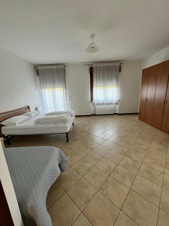 Sebino 11 Lägenhet Peschiera del Garda Exteriör bild