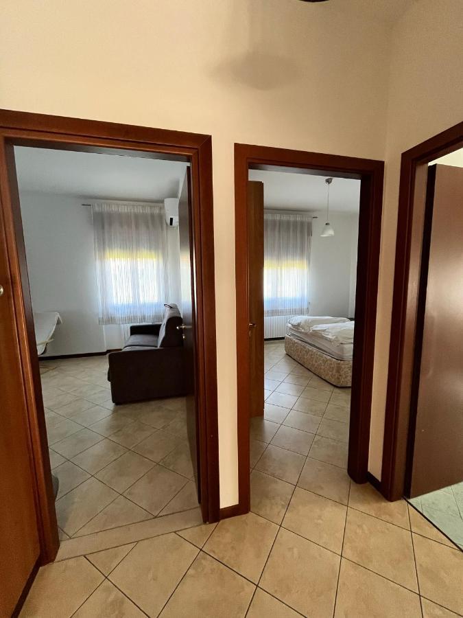 Sebino 11 Lägenhet Peschiera del Garda Exteriör bild